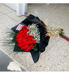 Kırmızı Gül Buketi 33 Adet